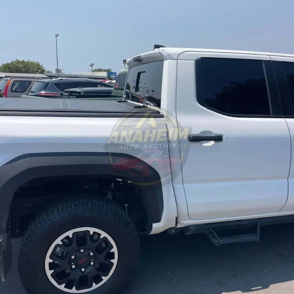 2024 Toyota Tacoma TRD Off-Road HV