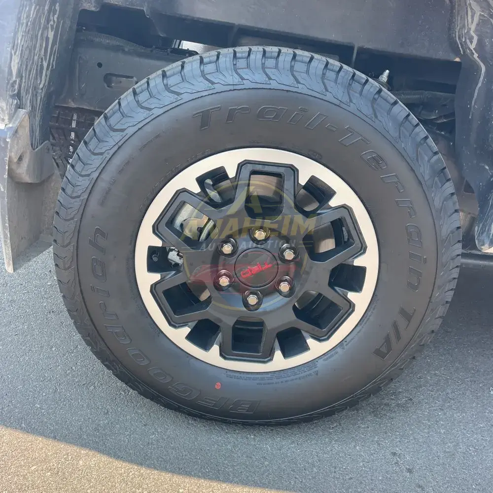 2024 Toyota Tacoma TRD Off-Road HV