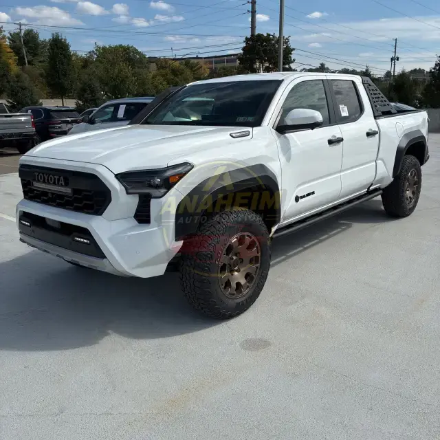 2025 Toyota Tacoma Trailhunter HV