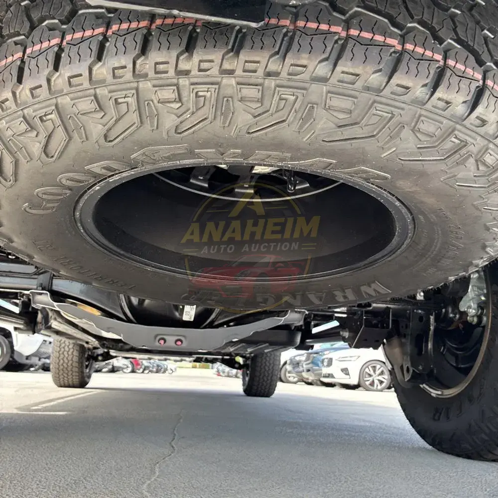 2025 Toyota Tacoma Trailhunter HV