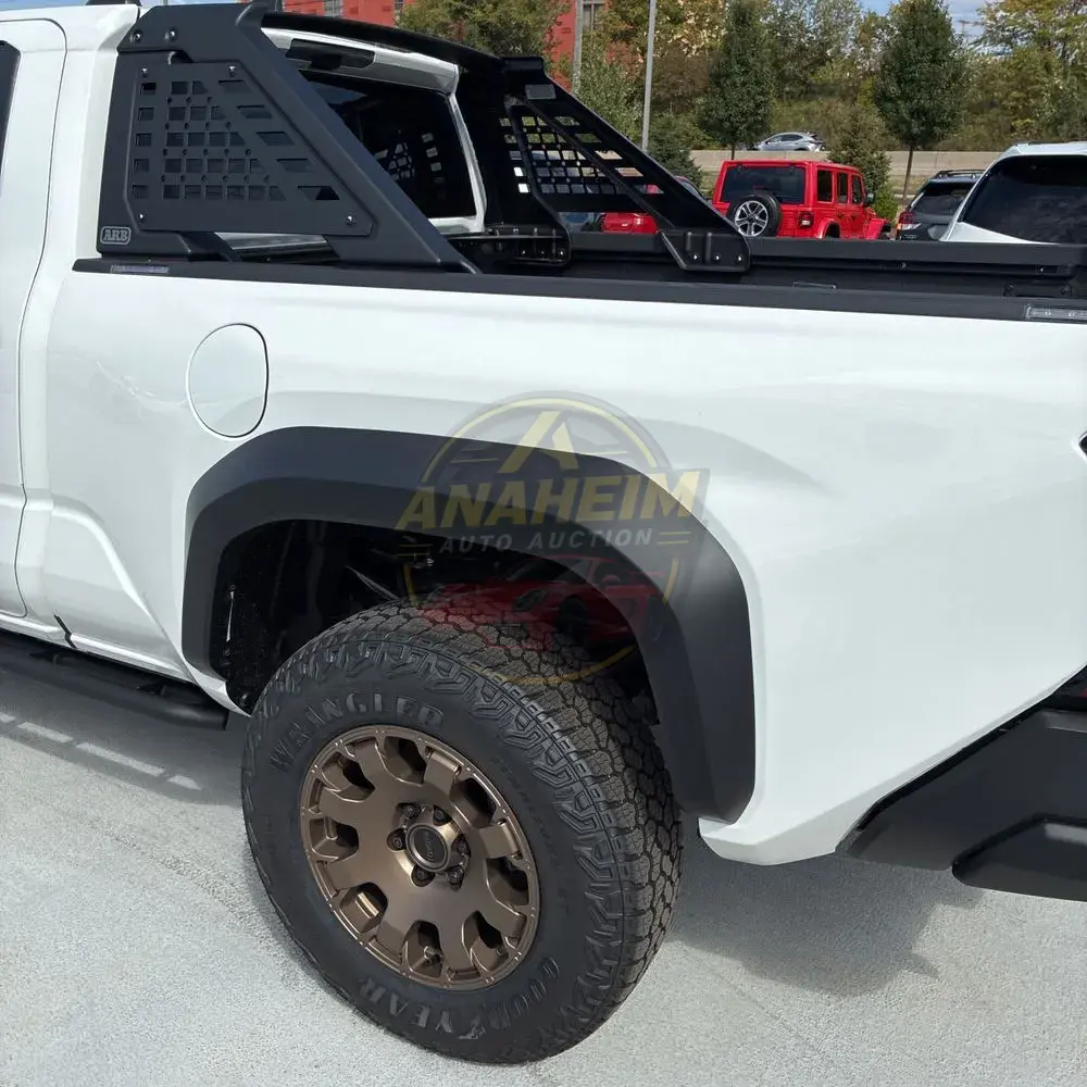2025 Toyota Tacoma Trailhunter HV