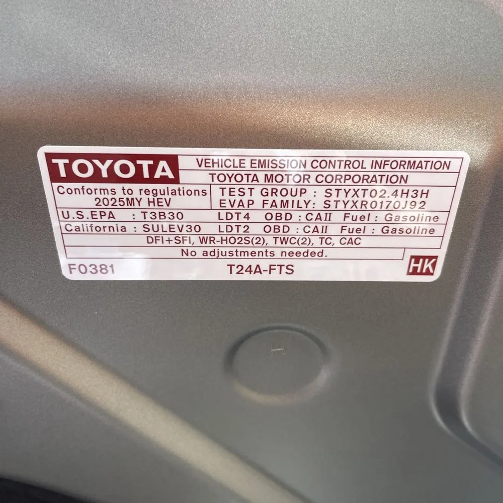 2025 Toyota Tacoma Trailhunter HV