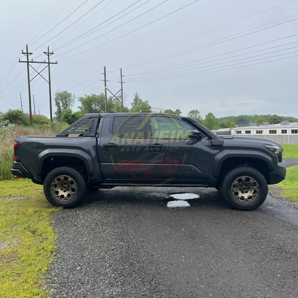2025 Toyota Tacoma Trailhunter HV
