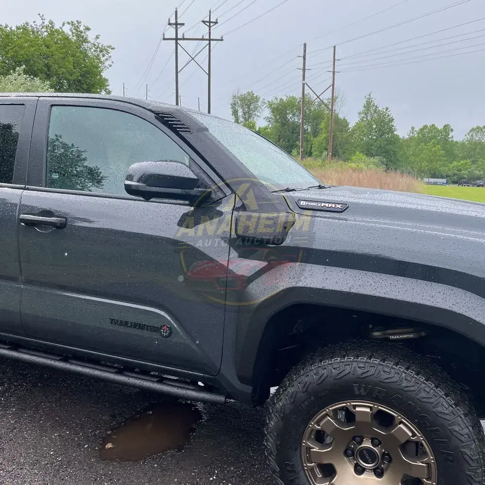 2025 Toyota Tacoma Trailhunter HV