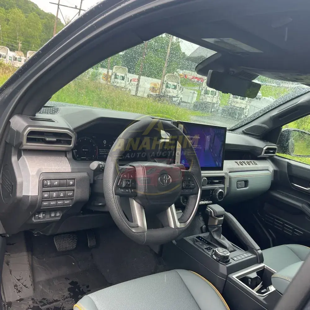 2025 Toyota Tacoma Trailhunter HV