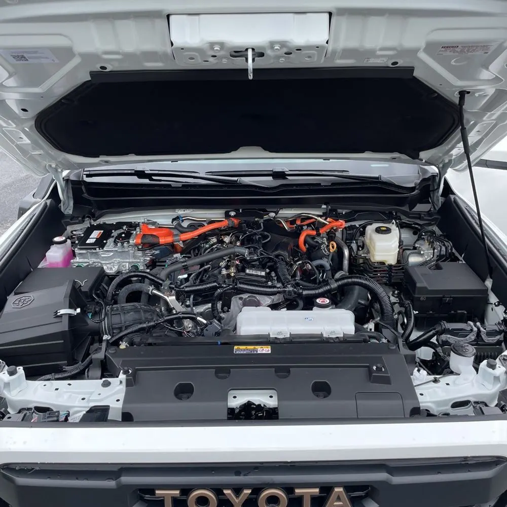 2024 Toyota Tacoma Trailhunter HV