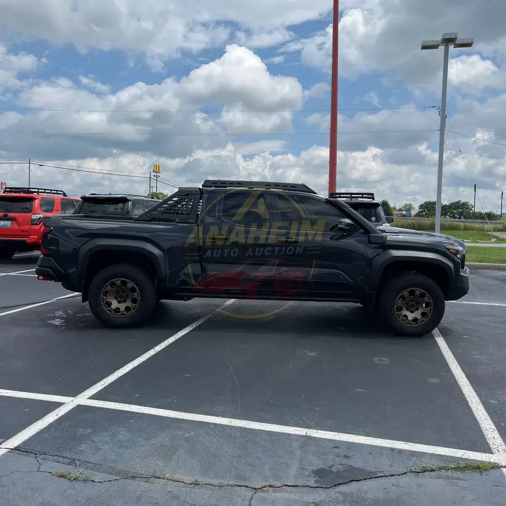 2024 Toyota Tacoma Trailhunter HV
