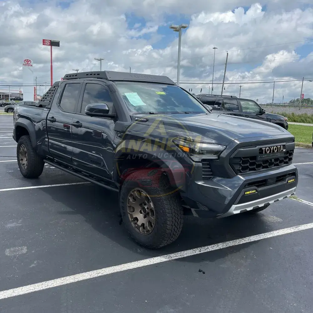 2024 Toyota Tacoma Trailhunter HV