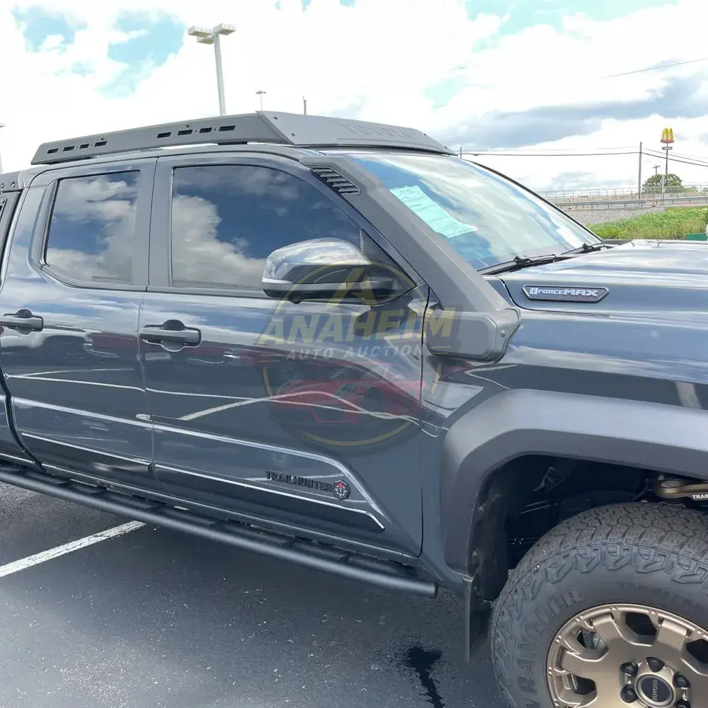 2024 Toyota Tacoma Trailhunter HV
