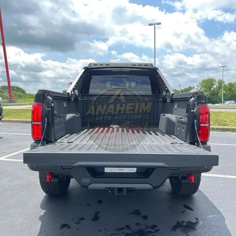 2024 Toyota Tacoma Trailhunter HV