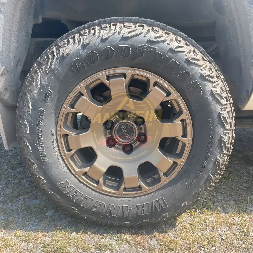 2024 Toyota Tacoma Trailhunter HV