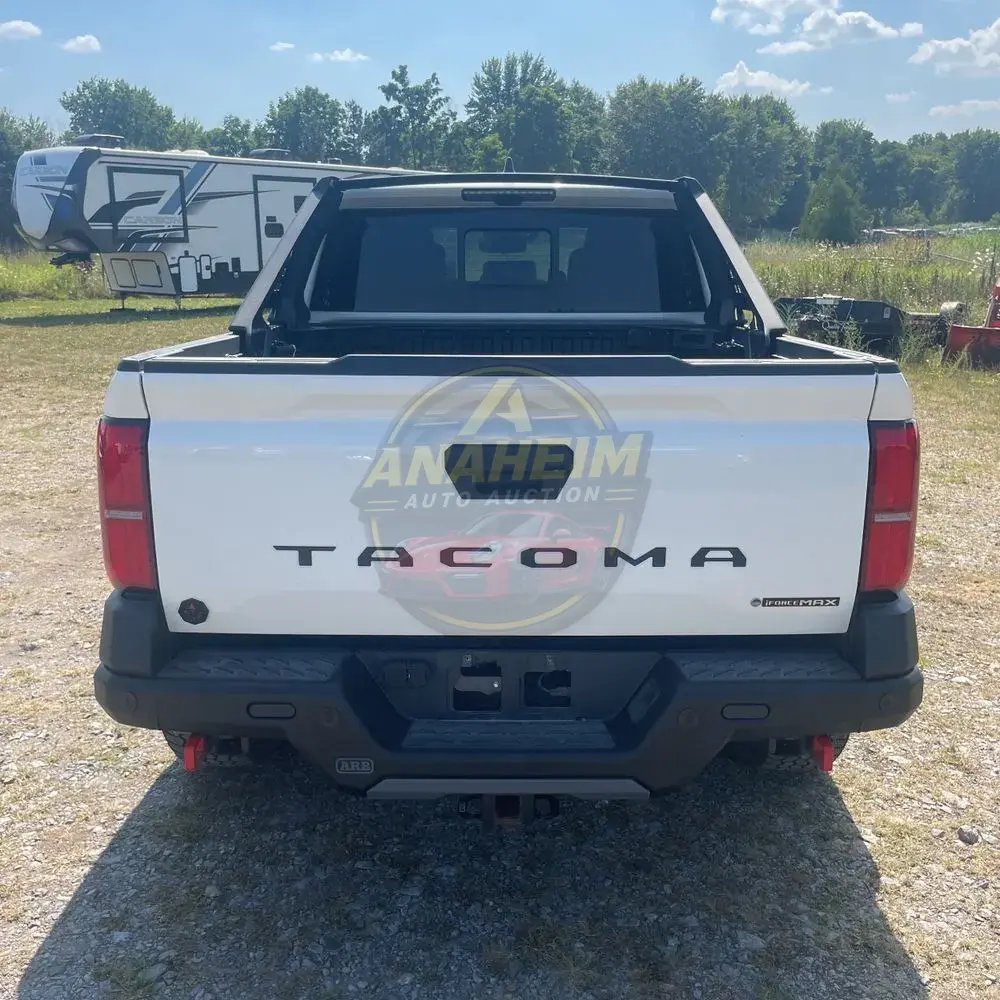 2024 Toyota Tacoma Trailhunter HV