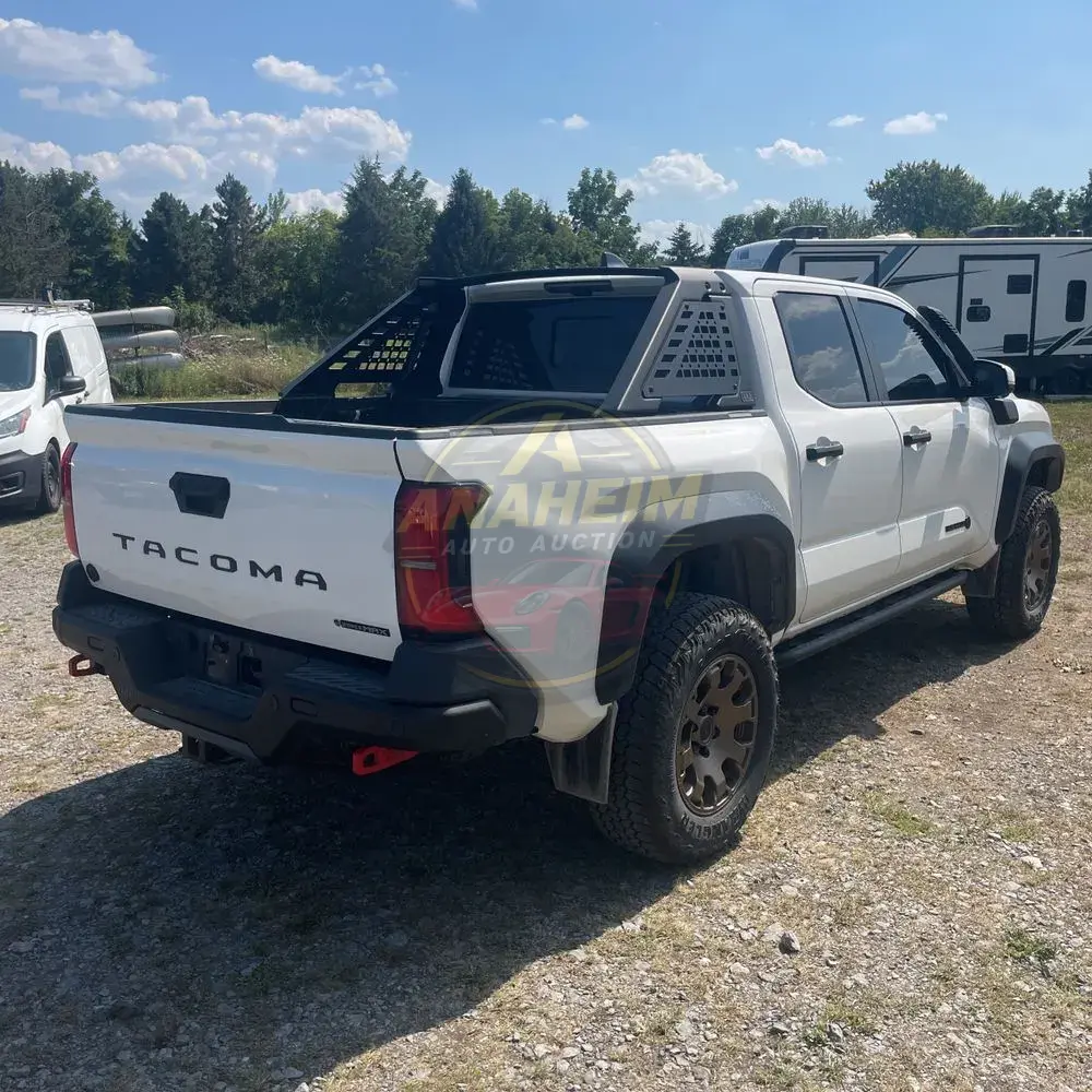 2024 Toyota Tacoma Trailhunter HV