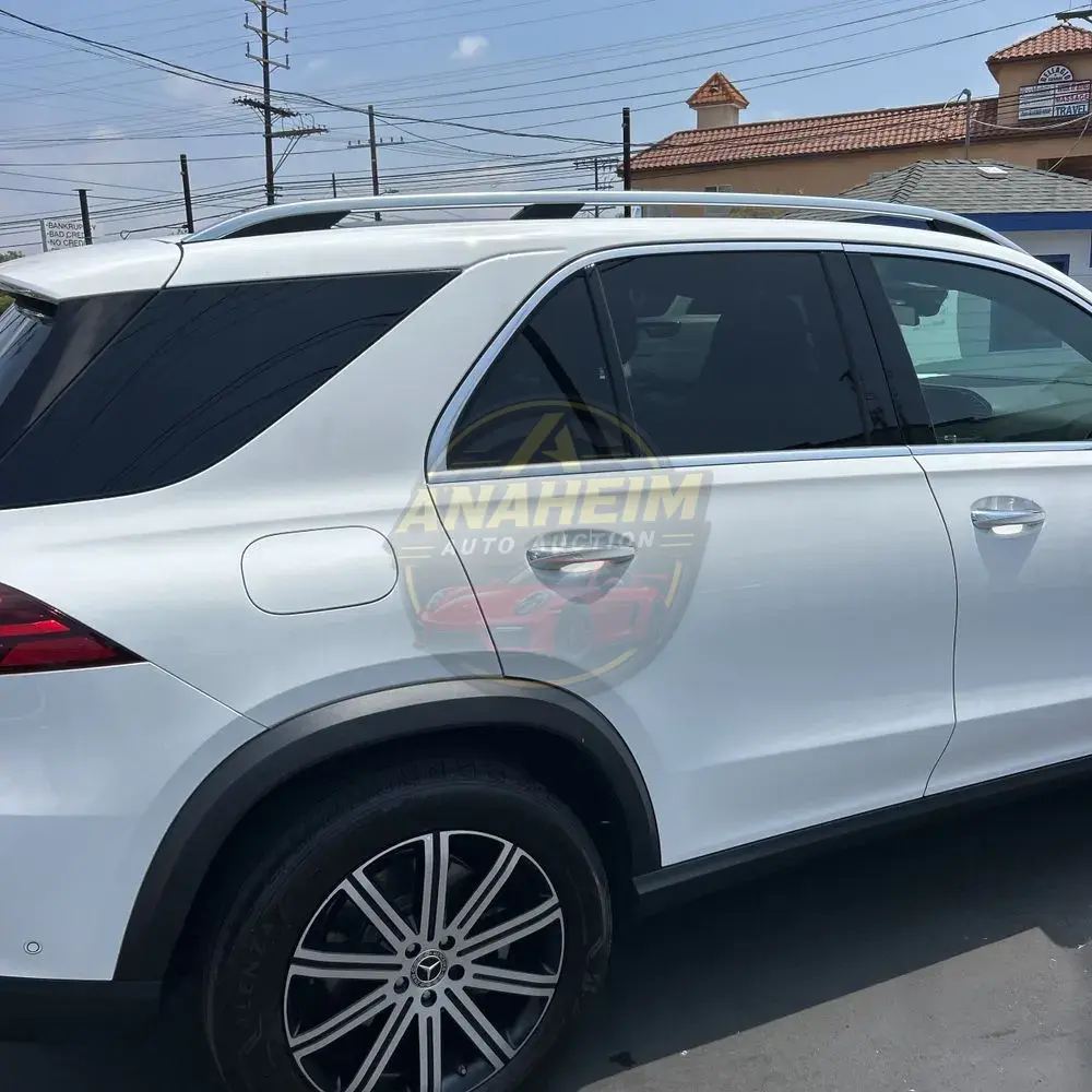 2025 Mercedes-Benz GLE 450e 4MATIC
