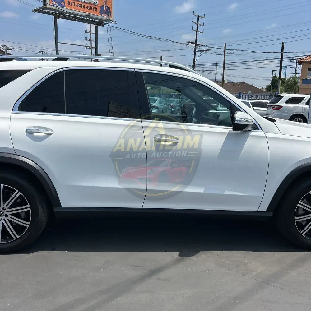 2025 Mercedes-Benz GLE 450e 4MATIC