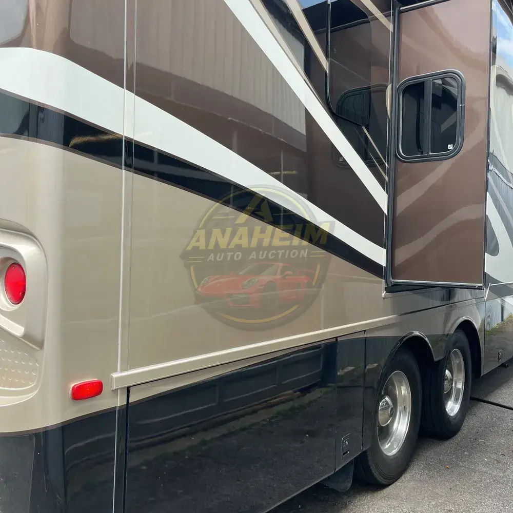 2014 Newmar Ventana 4037
