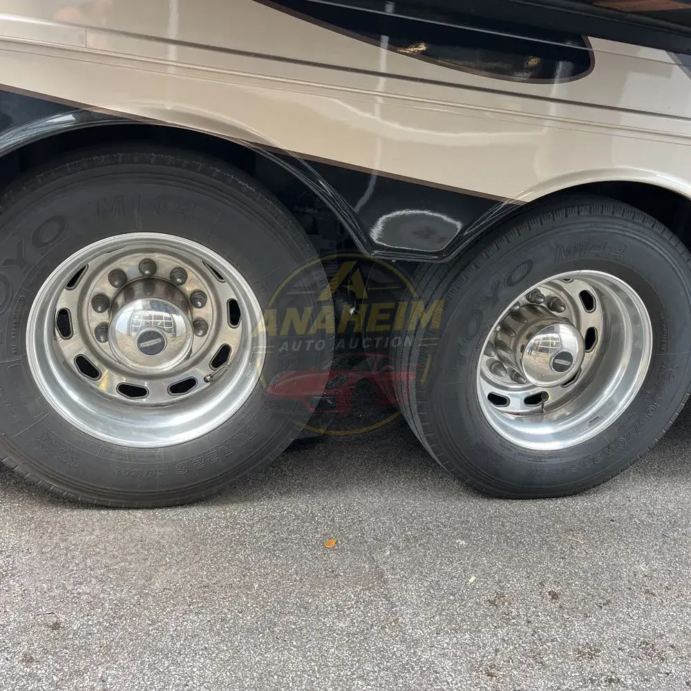 2014 Newmar Ventana 4037