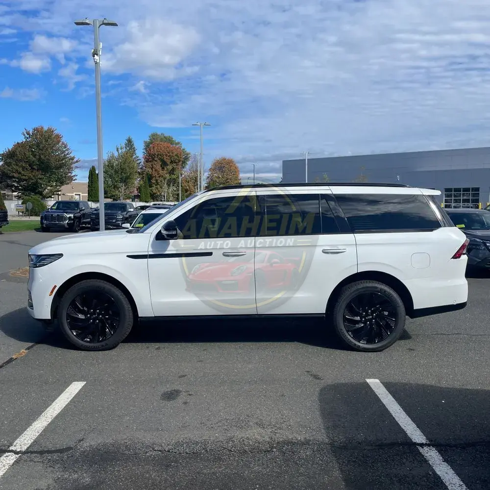 2025 Lincoln Navigator Reserve