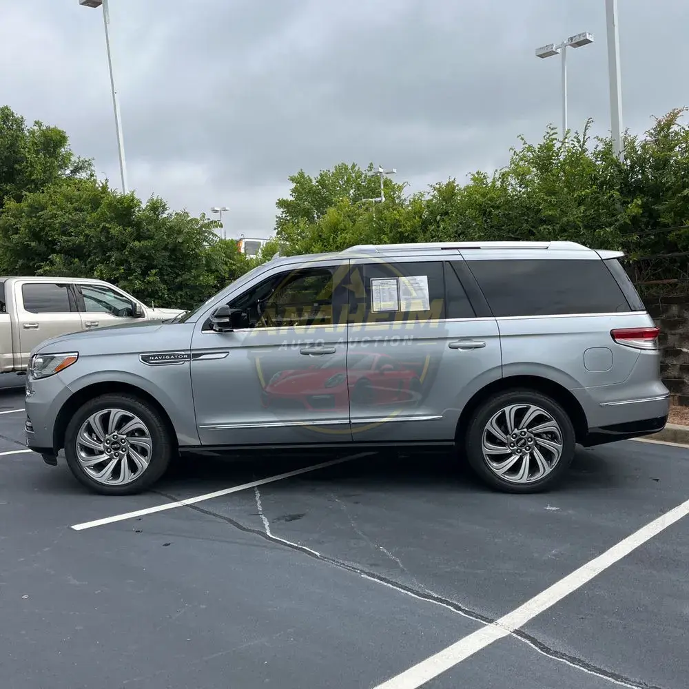 2023 Lincoln Navigator Reserve