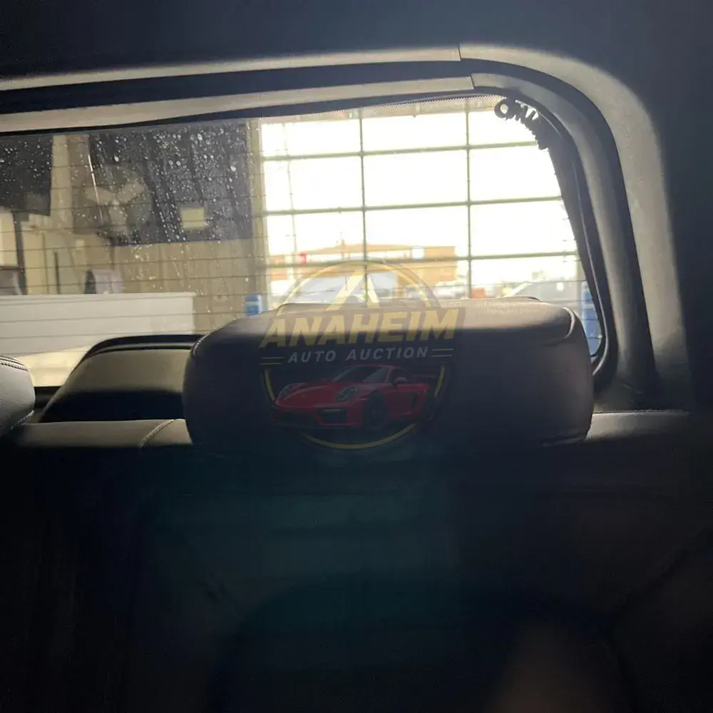 2023 Lincoln Navigator Standard
