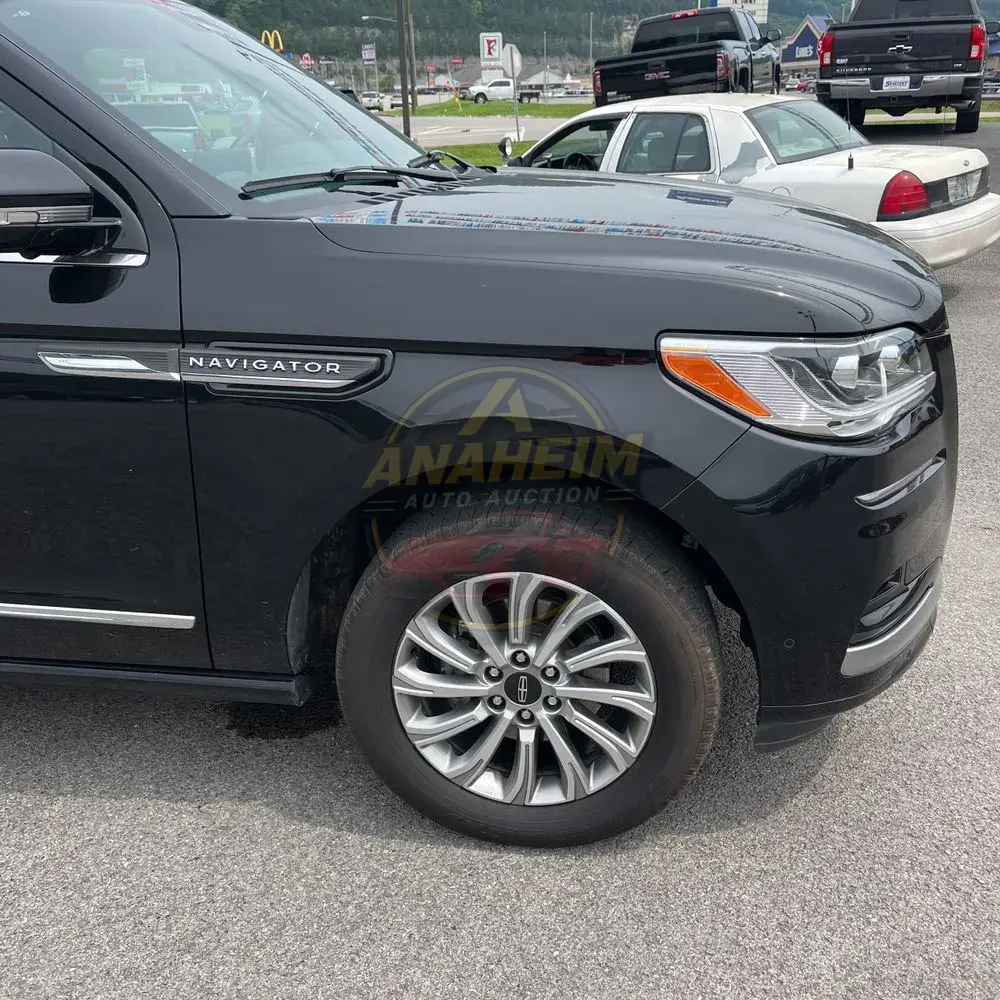 2024 Lincoln Navigator Premiere