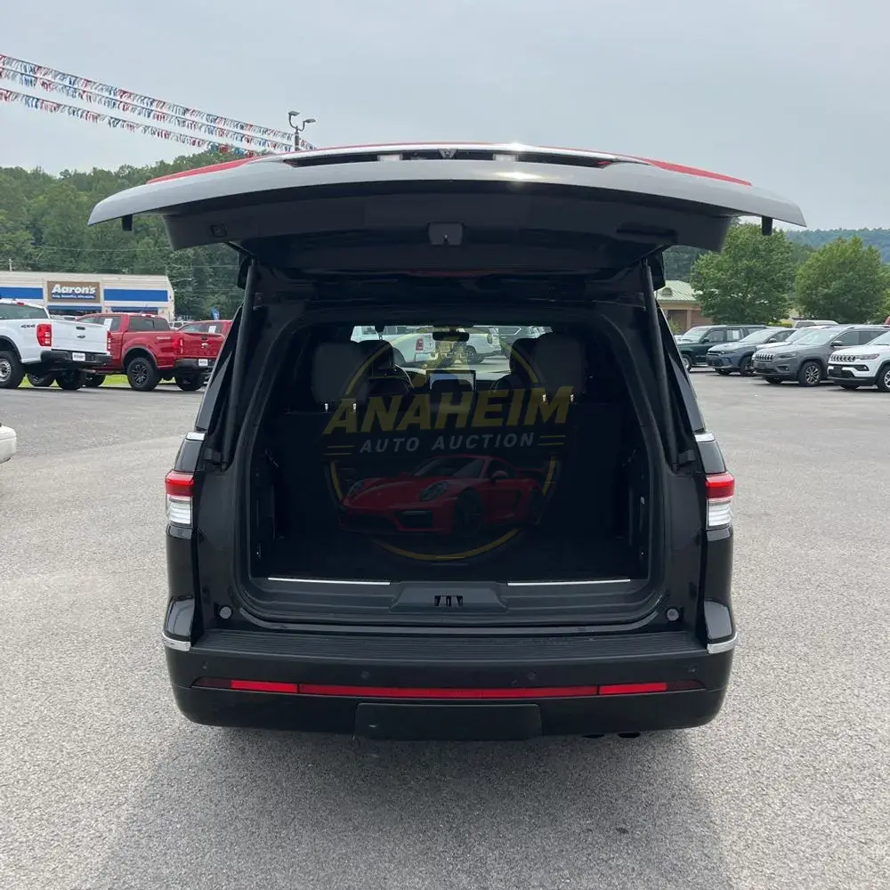 2024 Lincoln Navigator Premiere