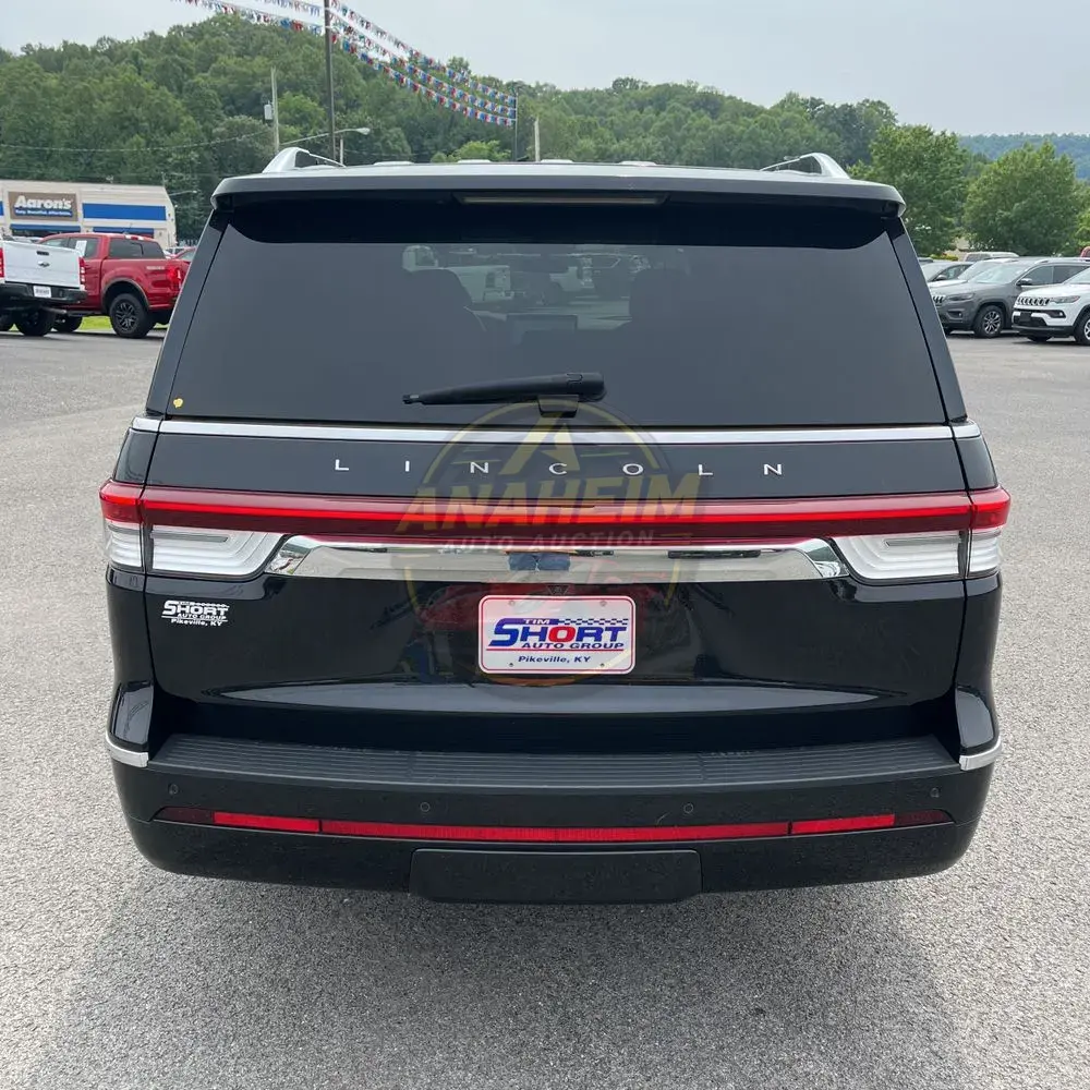 2024 Lincoln Navigator Premiere
