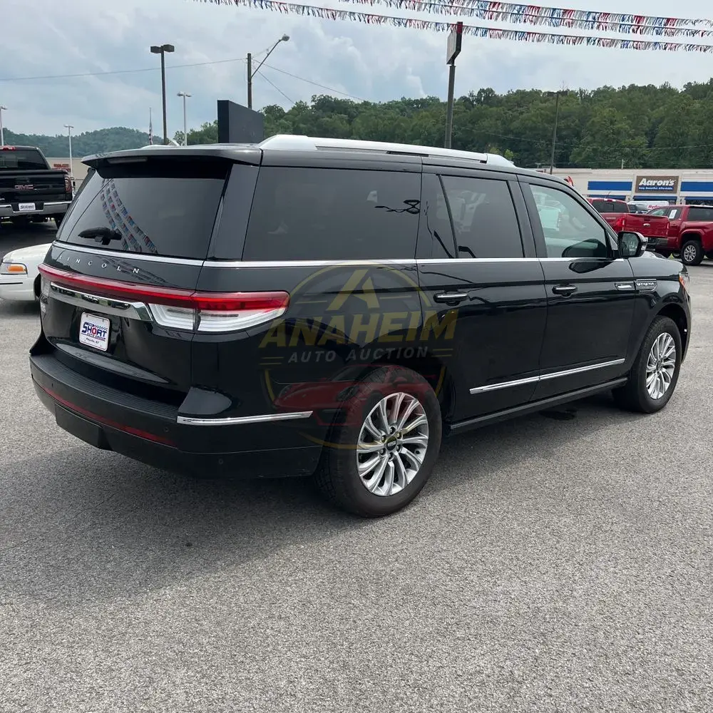 2024 Lincoln Navigator Premiere