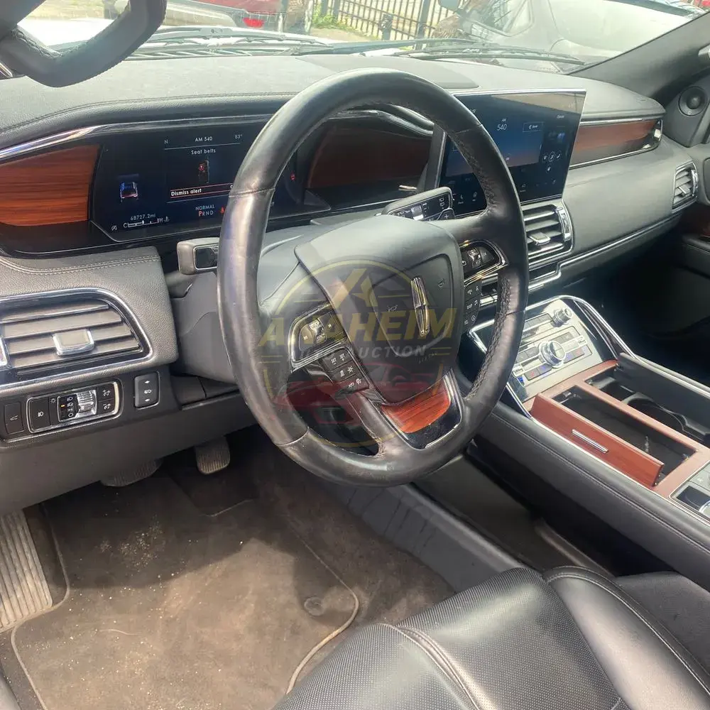 2023 Lincoln Navigator Standard