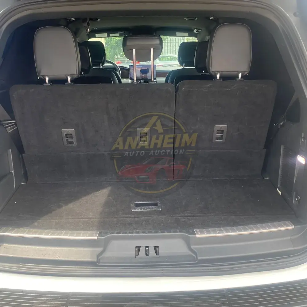 2023 Lincoln Navigator Standard