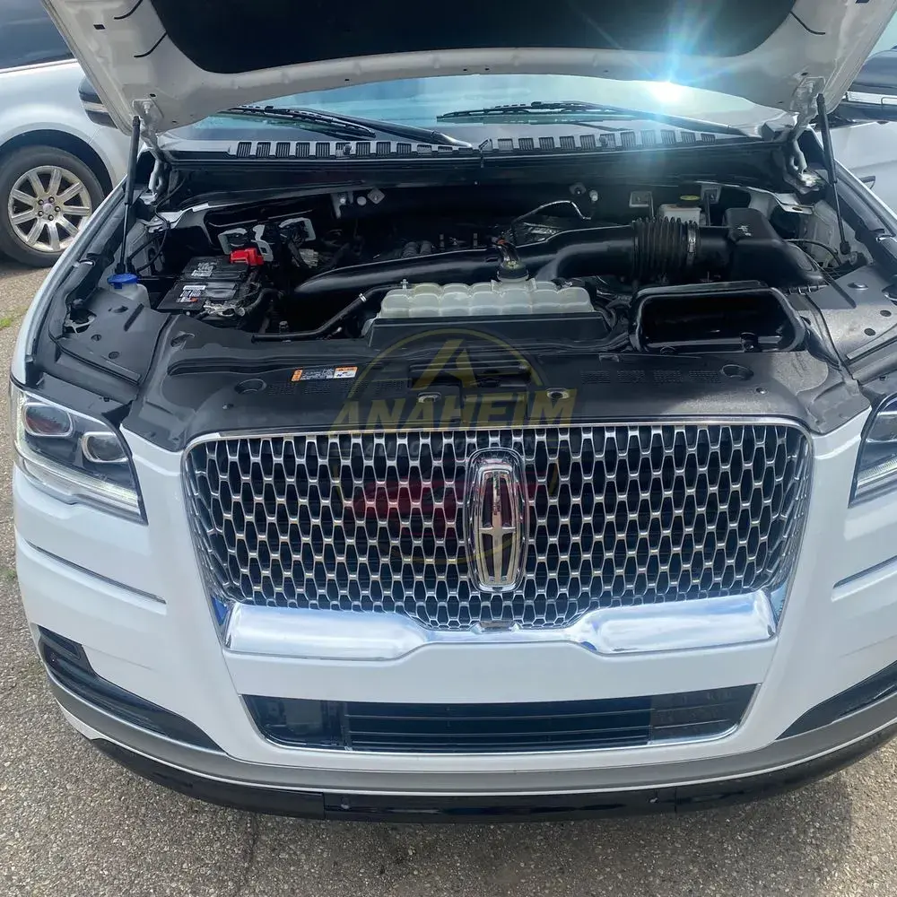 2023 Lincoln Navigator Standard