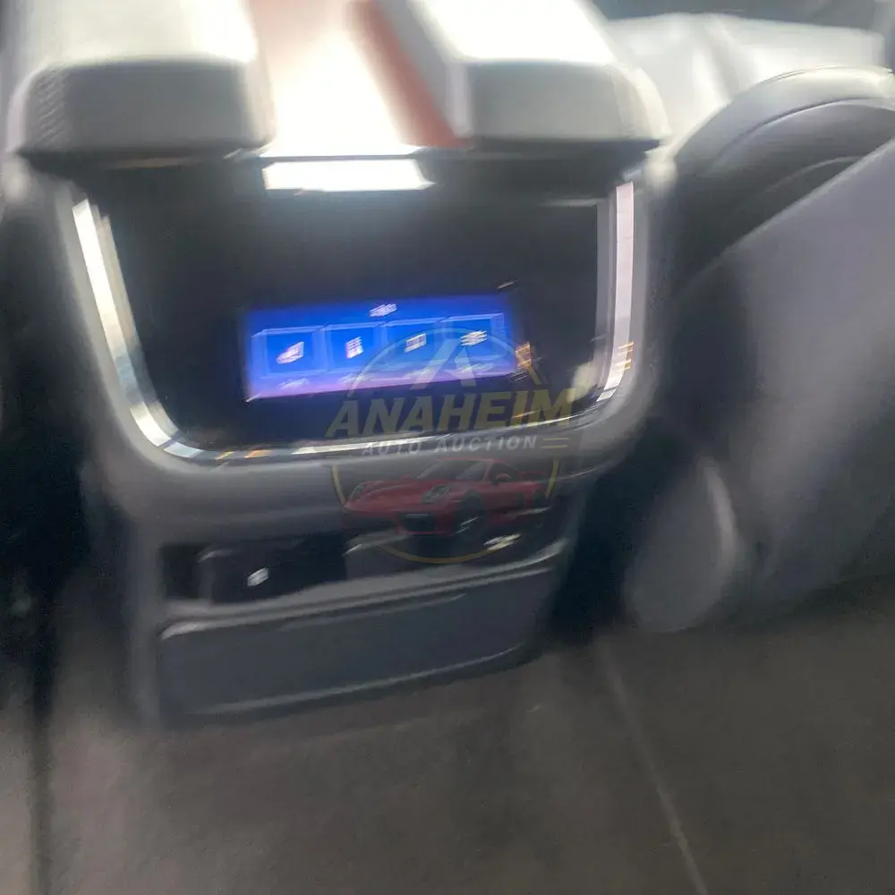 2023 Lincoln Navigator Standard