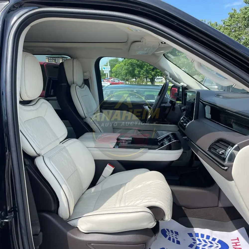 2024 Lincoln Navigator Black Label