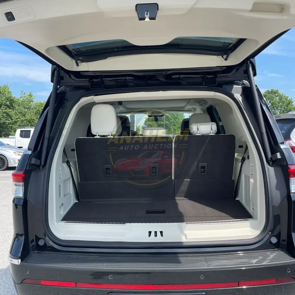 2024 Lincoln Navigator Black Label