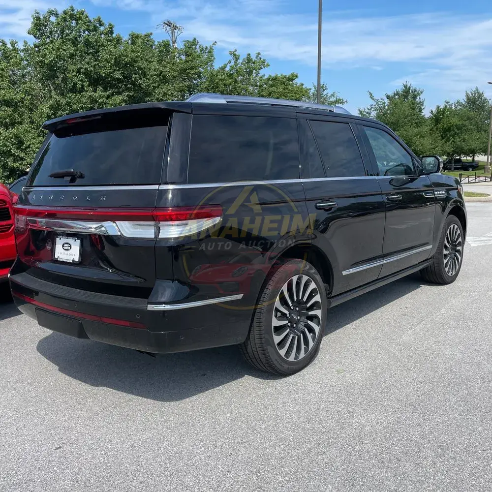2024 Lincoln Navigator Black Label