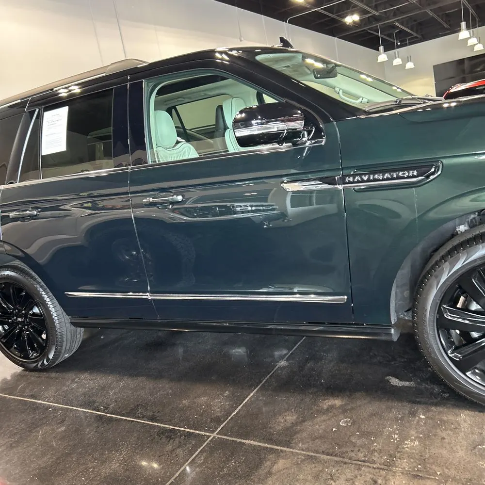 2024 Lincoln Navigator Black Label