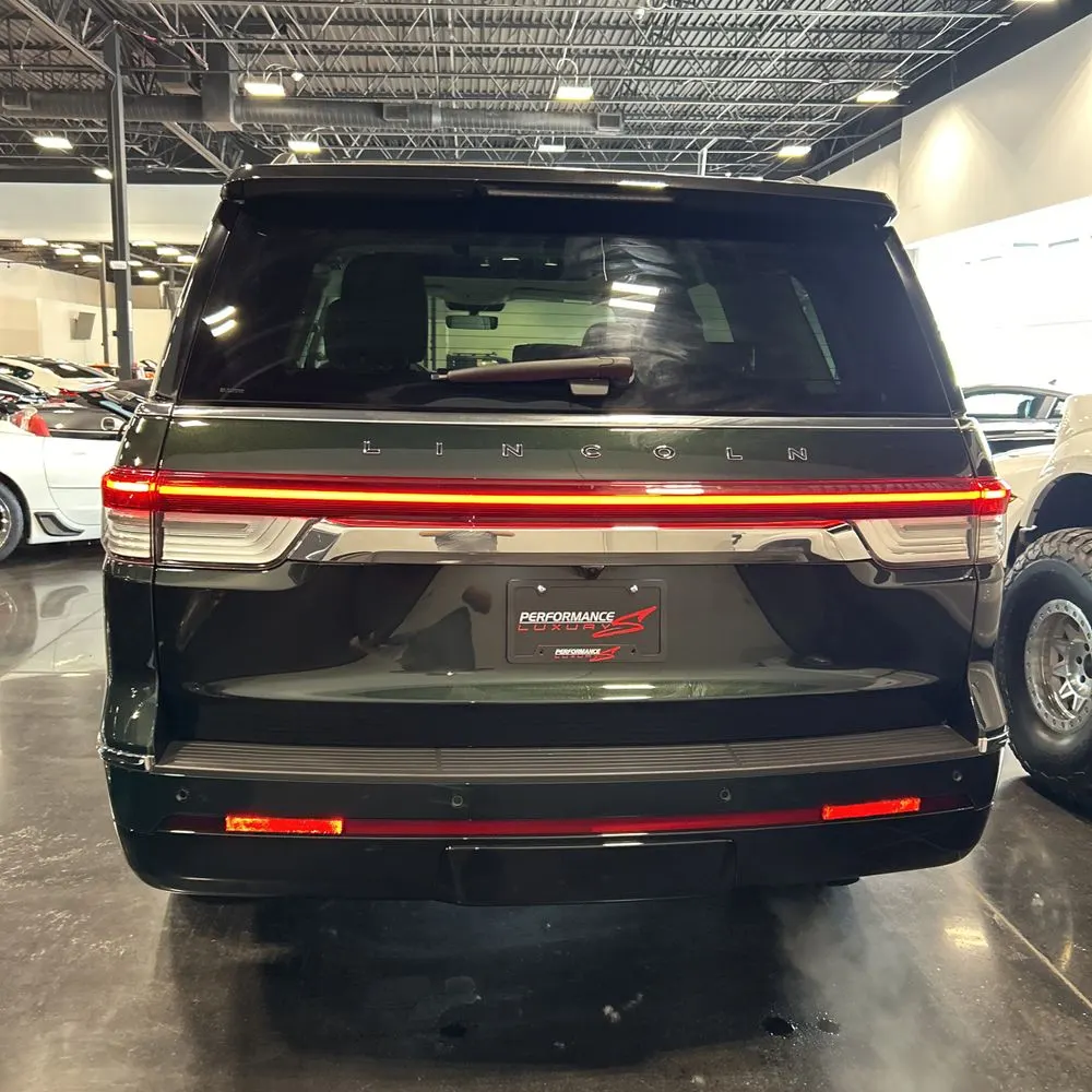 2024 Lincoln Navigator Black Label
