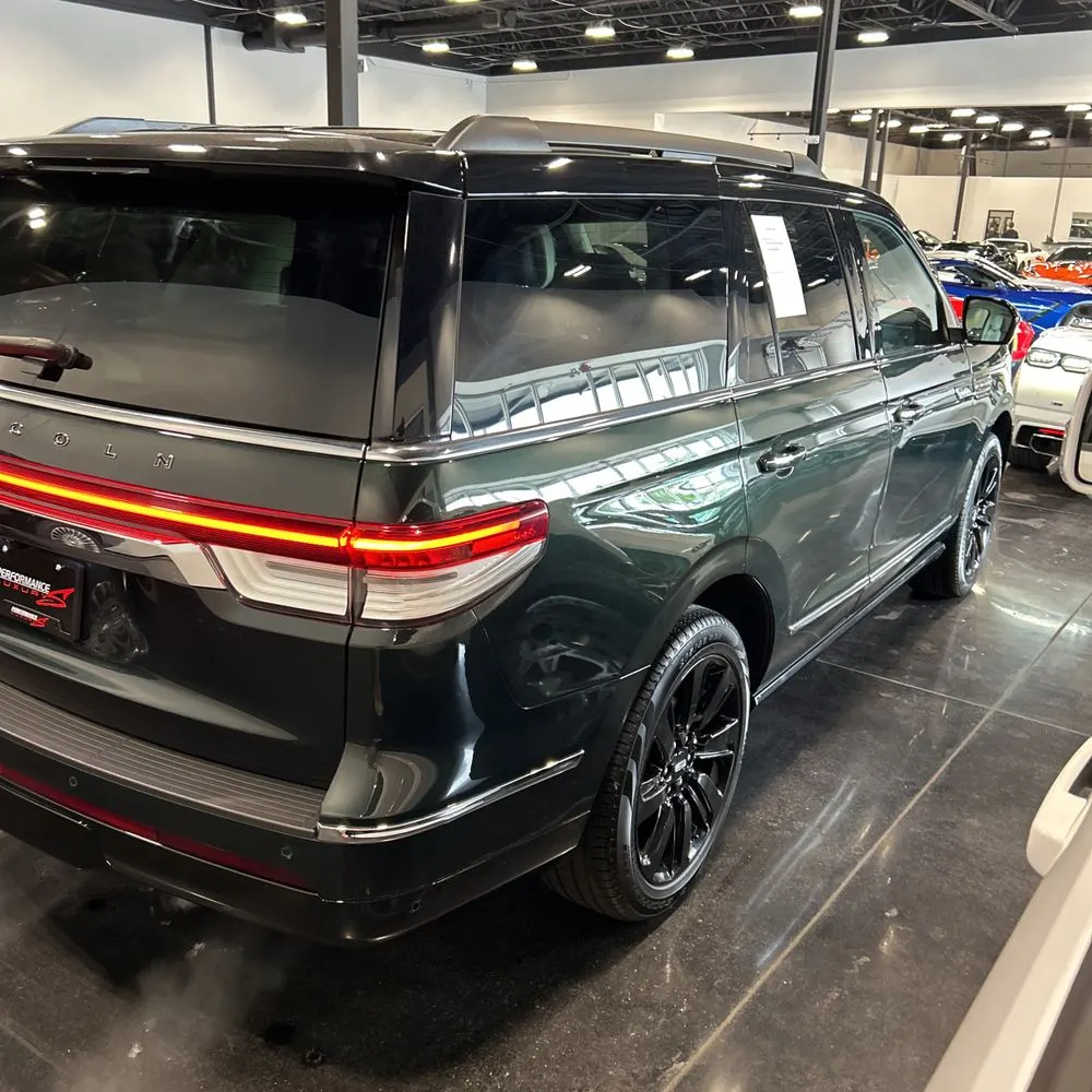 2024 Lincoln Navigator Black Label