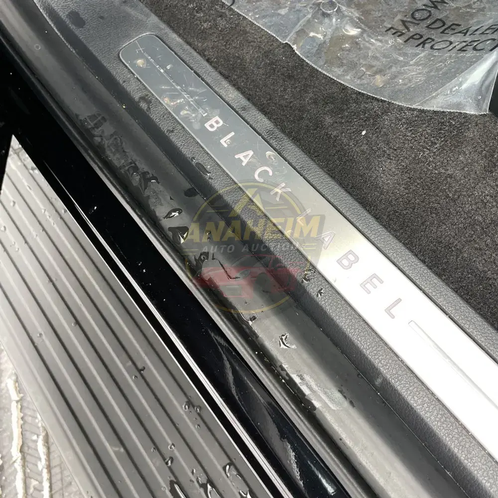 2022 Lincoln Navigator Black Label