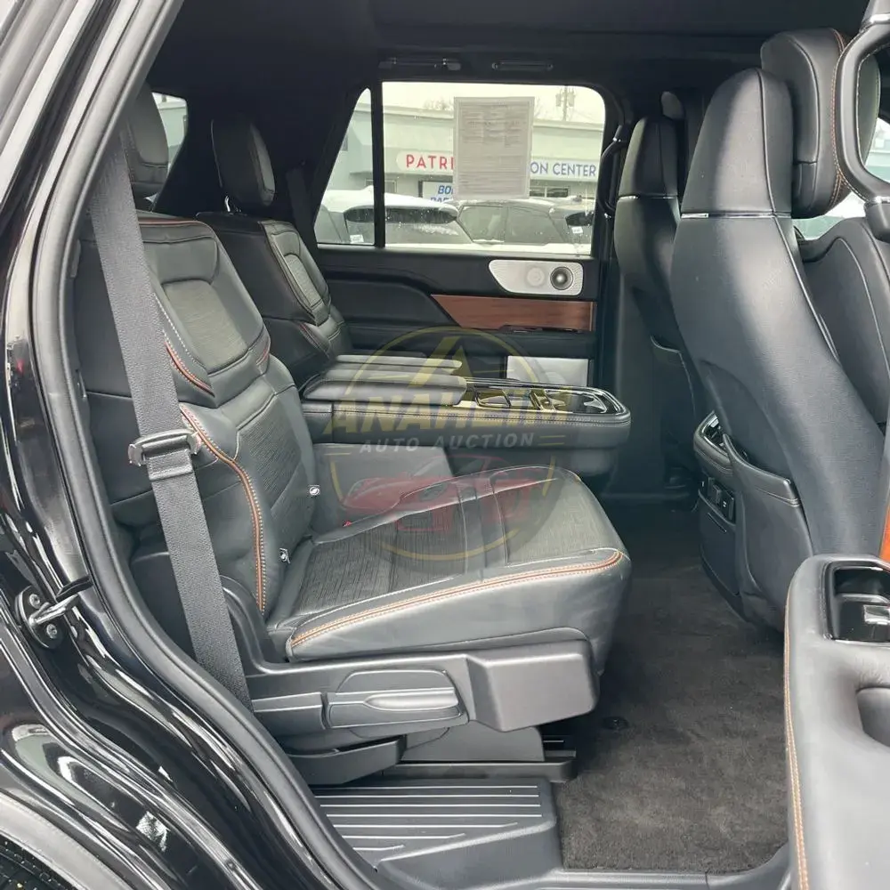 2022 Lincoln Navigator Black Label