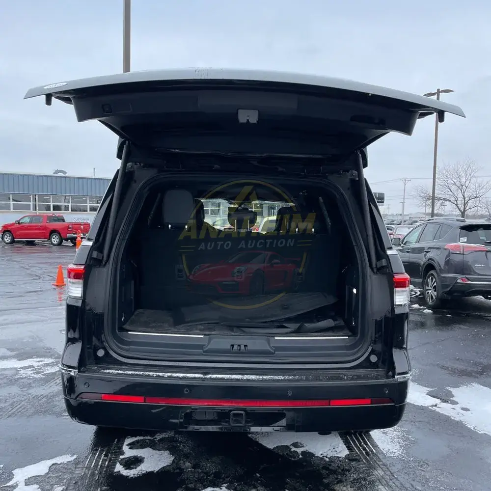 2022 Lincoln Navigator Black Label