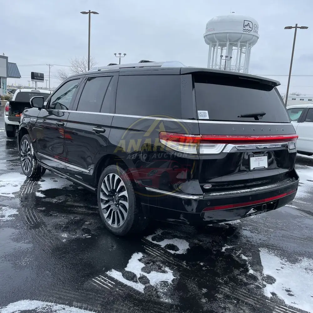 2022 Lincoln Navigator Black Label