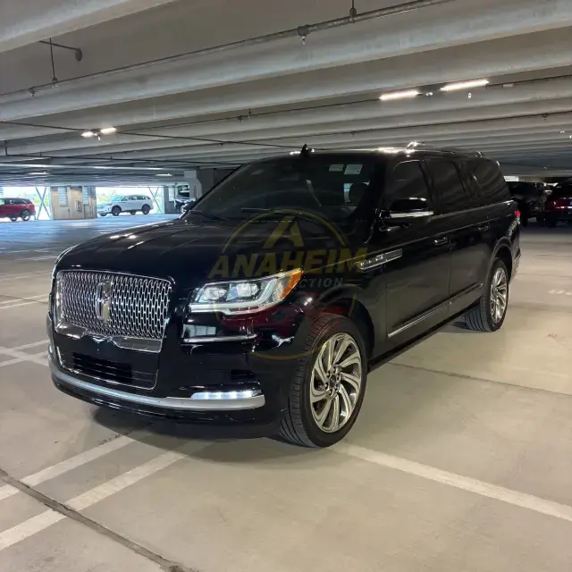 2023 Lincoln Navigator L Reserve