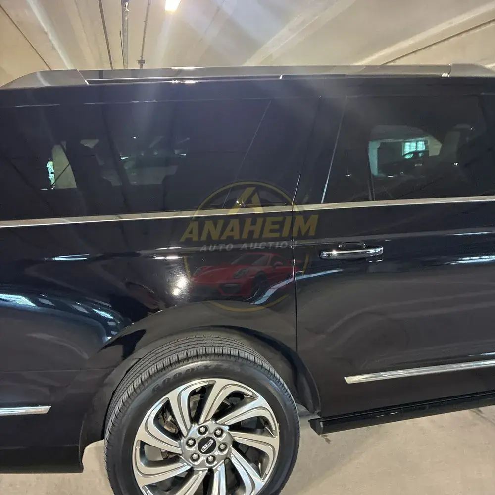 2023 Lincoln Navigator L Reserve