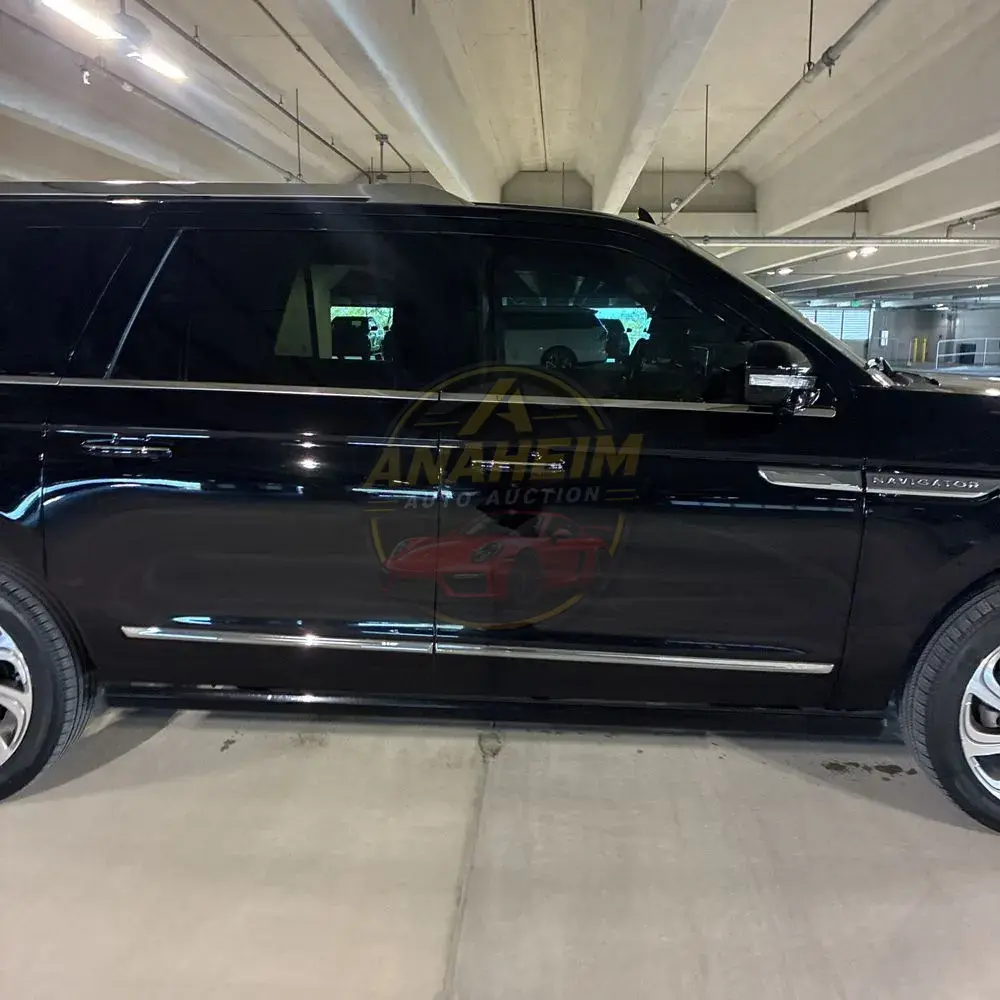 2023 Lincoln Navigator L Reserve