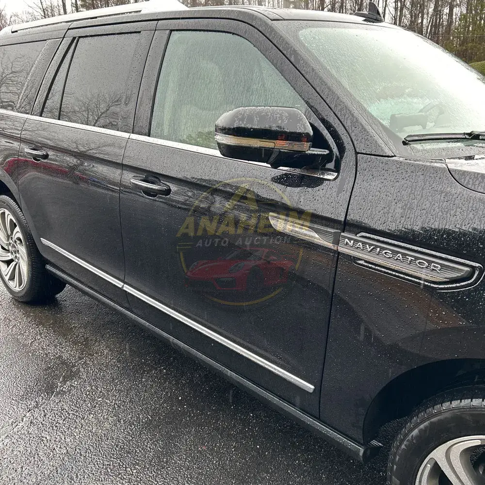 2023 Lincoln Navigator L Reserve