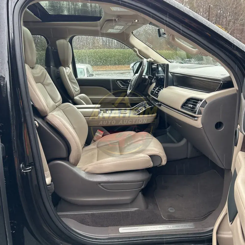 2023 Lincoln Navigator L Reserve