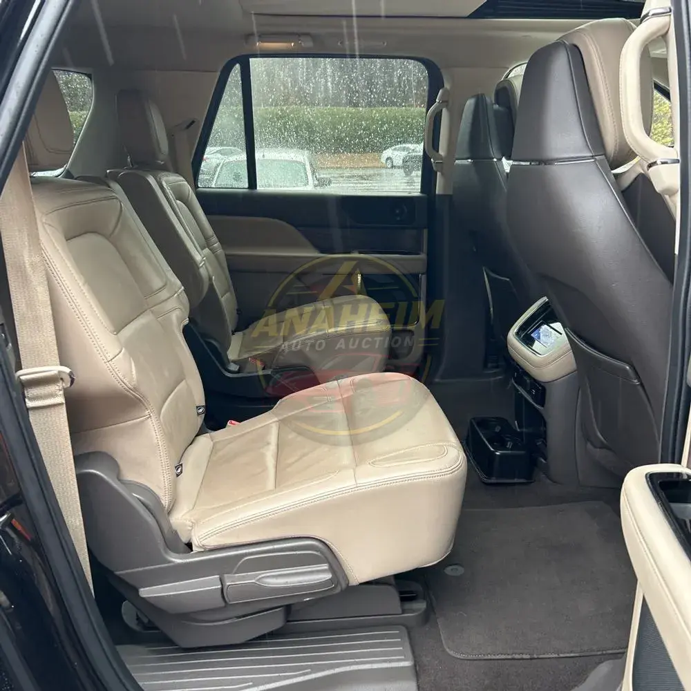 2023 Lincoln Navigator L Reserve