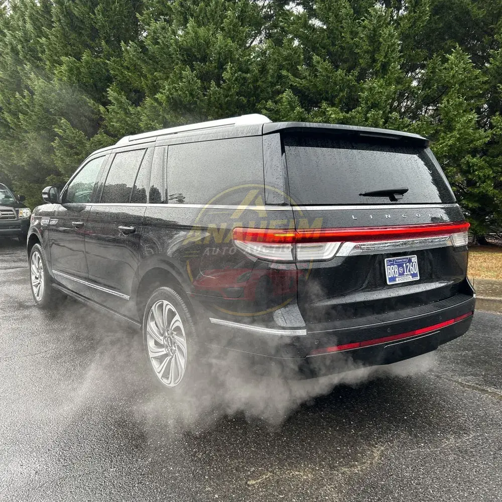 2023 Lincoln Navigator L Reserve