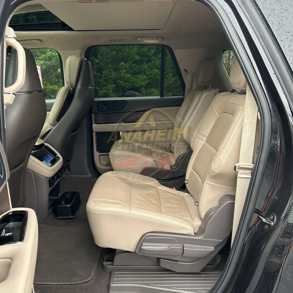 2023 Lincoln Navigator L Reserve